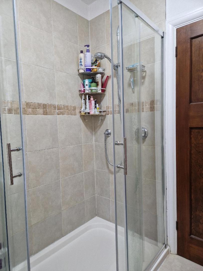 Apartamento Orchard Park Bromley Exterior foto